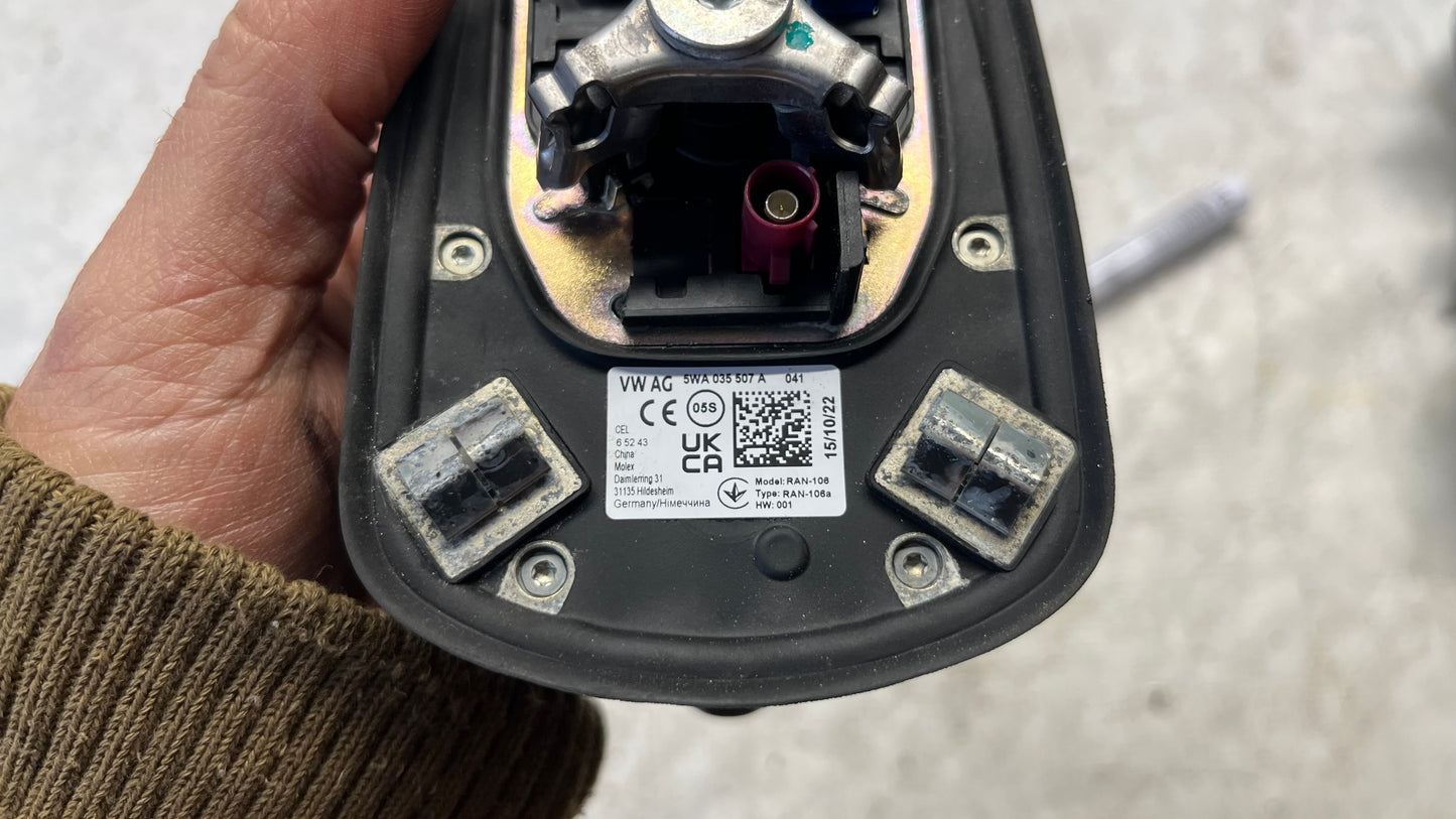 Skoda Octavia 4 антена