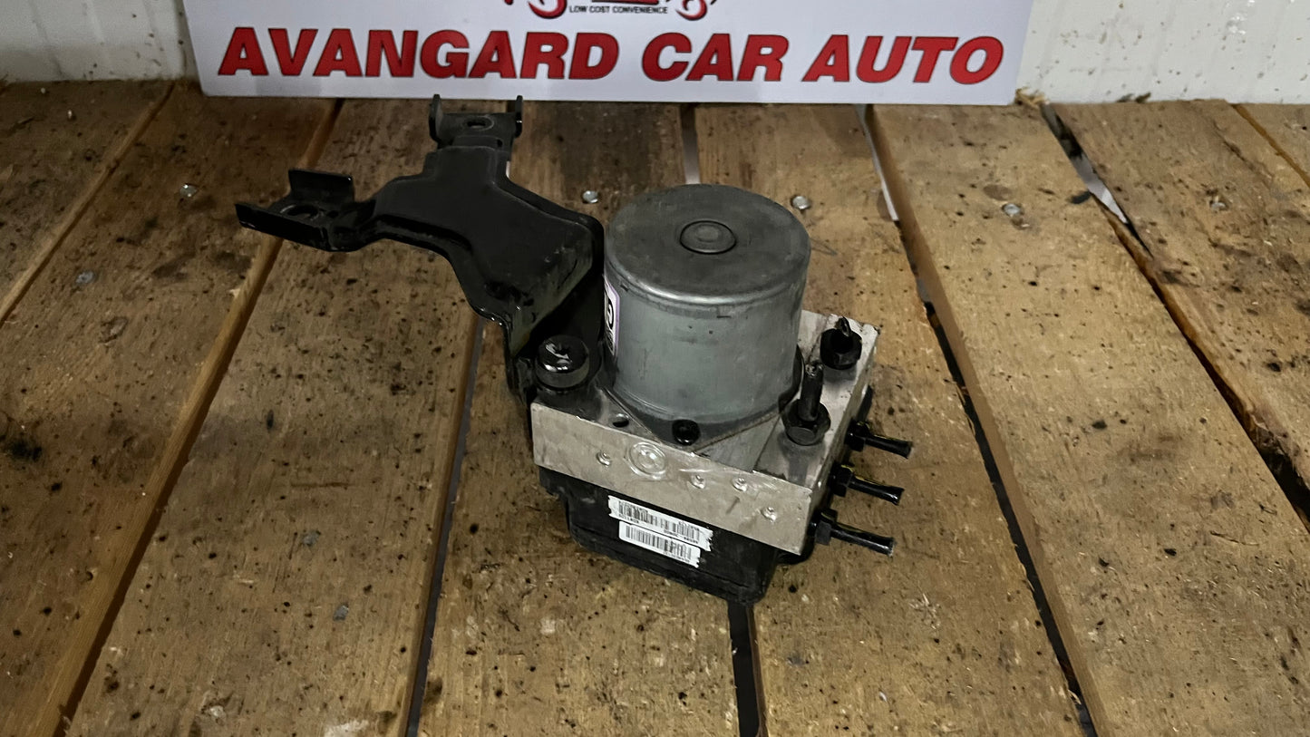 Abs модул Hyundai i30 2 1.6