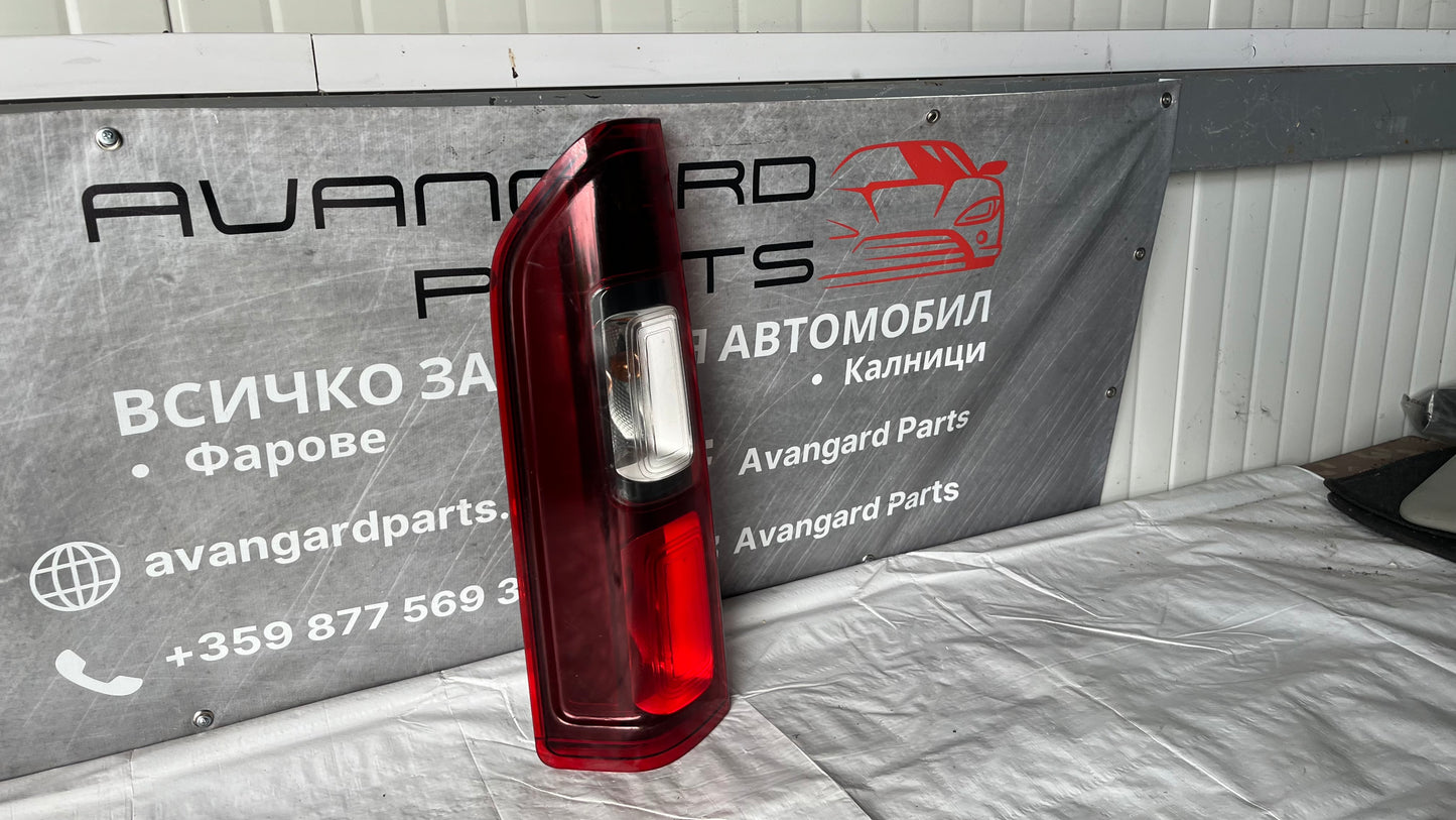 Ляв стоп Renault Traffic 2014-