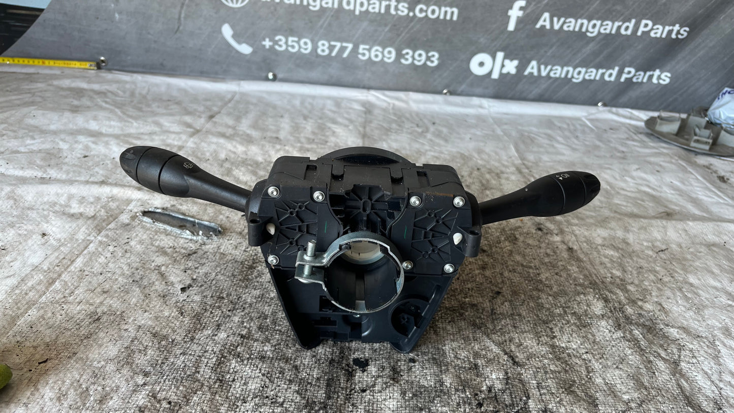 Mini Cooper R56 конзола волан