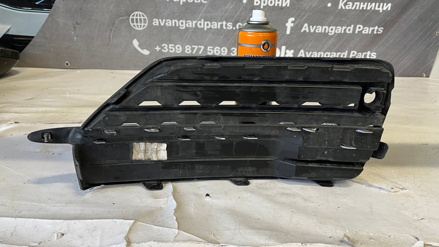 Лява решетка за халоген Volvo XC90 2 2016-