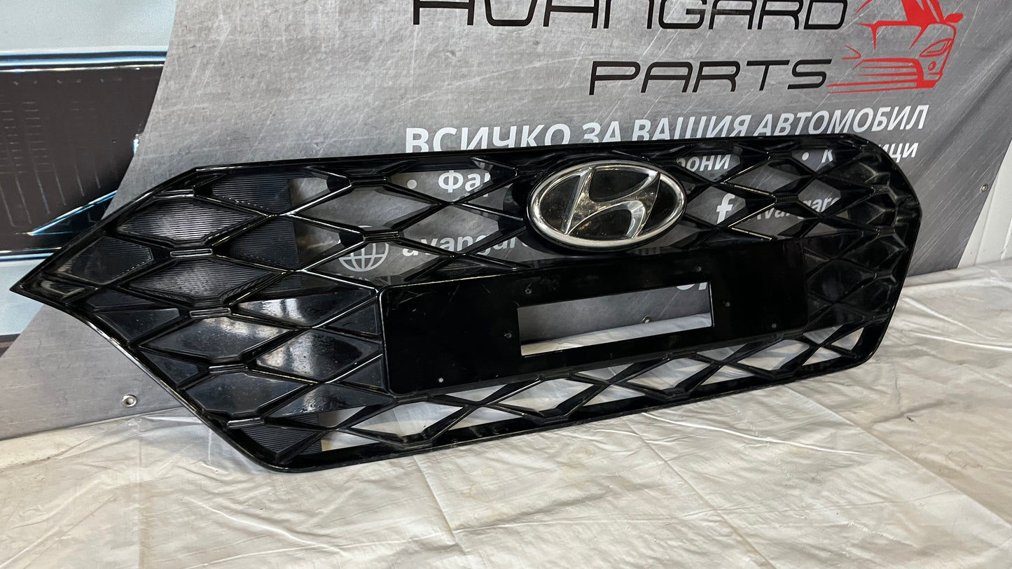 Решетка Hyundai i20 2020-2025