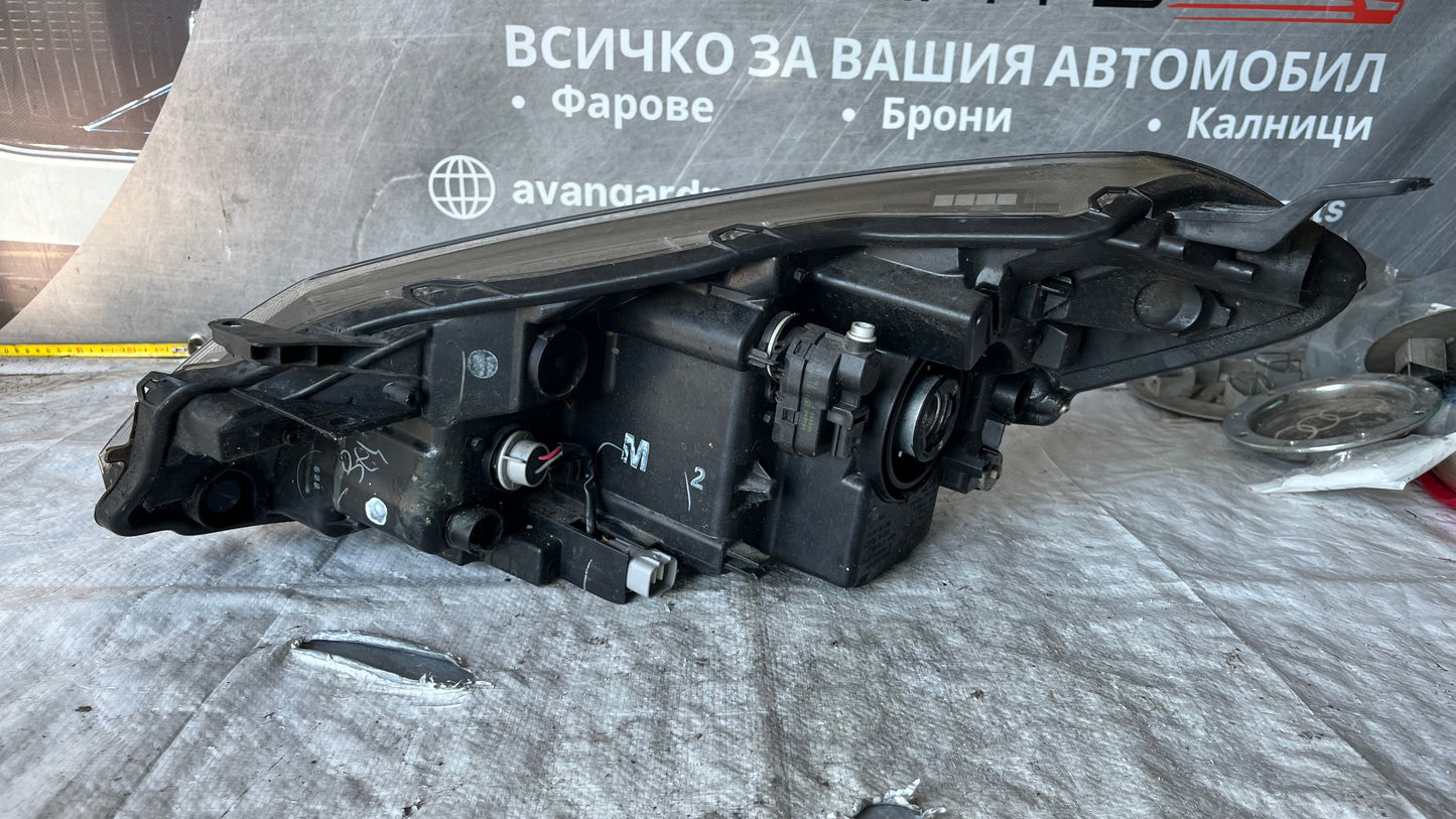 Toyota Yaris десен фар