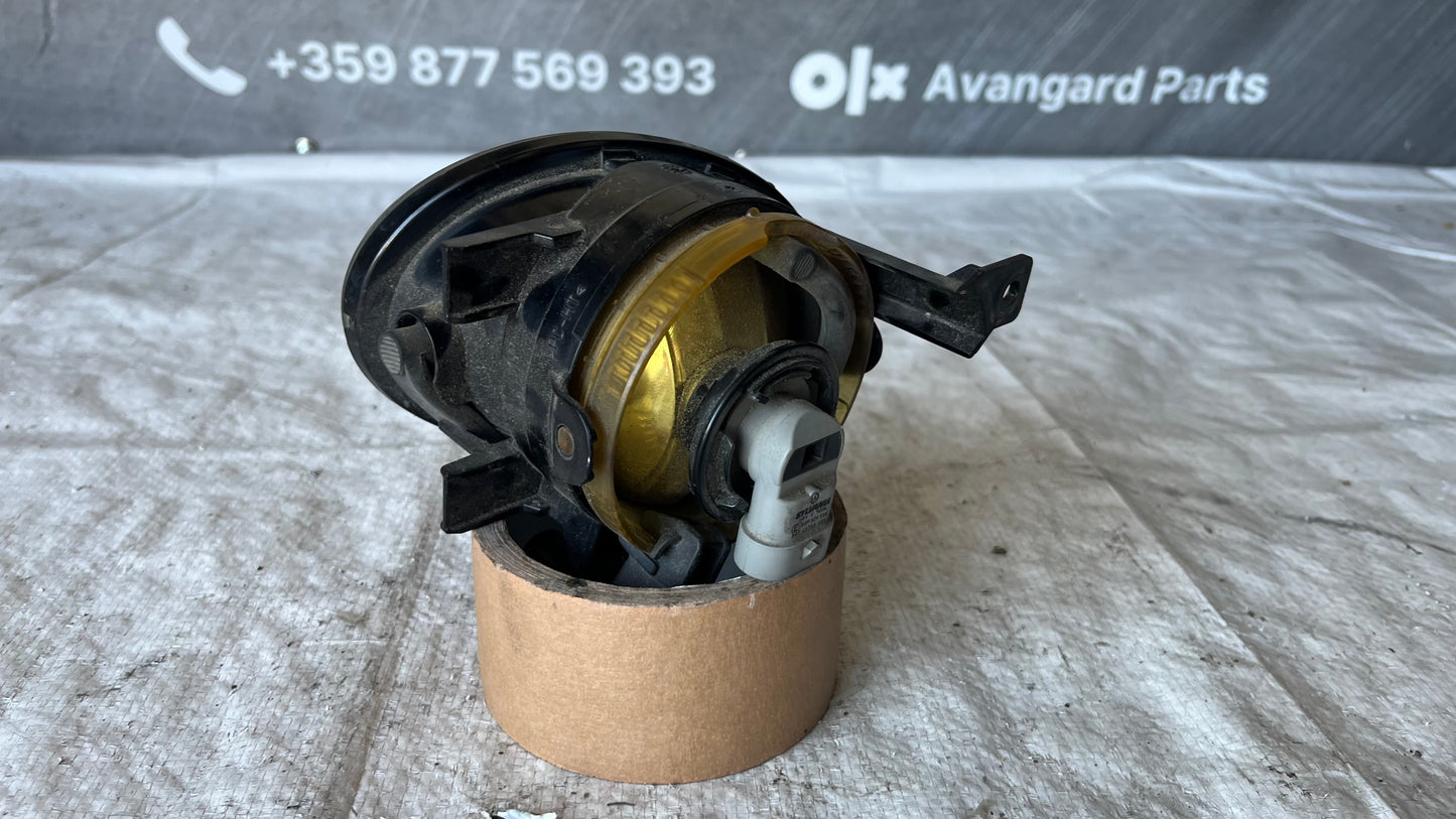 Десен халоген Volkswagen Golf 6