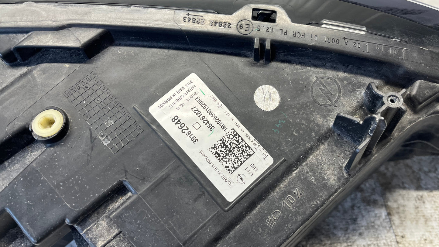 Opel Corsa F ляв фар