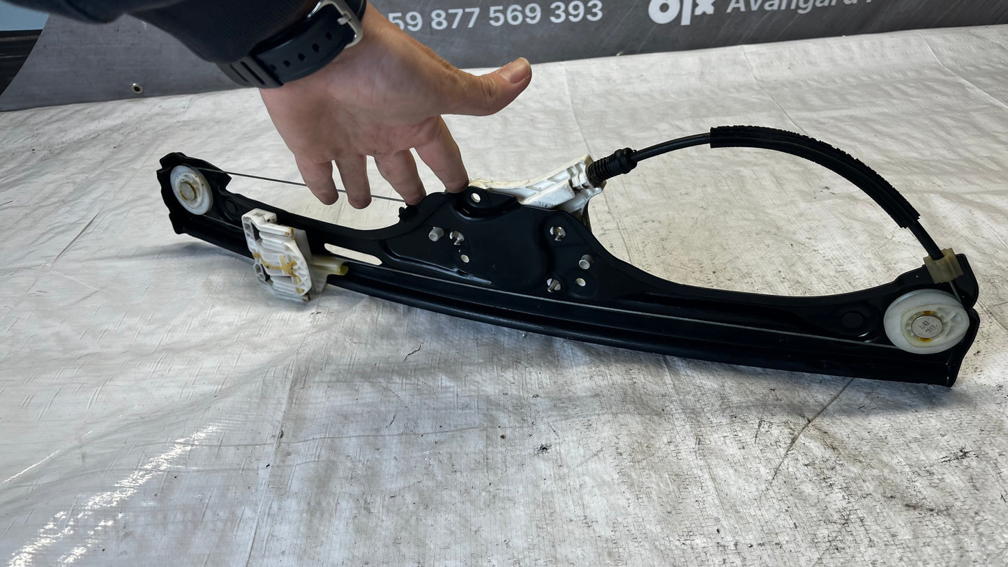 BMW X5 E70 заден десен дтъклоповдигач