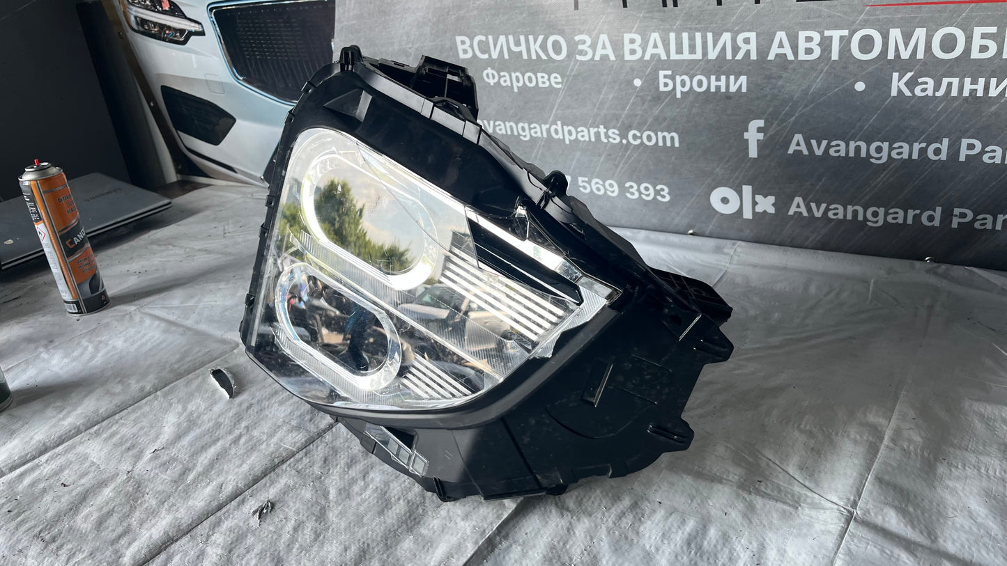 Десен фар Mitsubishi Eclipse Cross