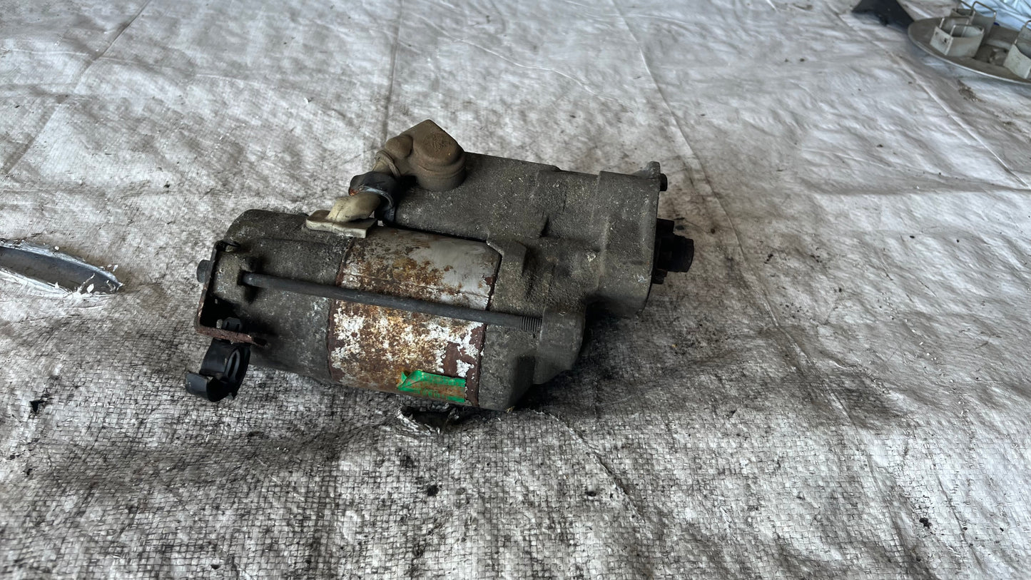 Toyota Yaria 1.4 D4D стартер