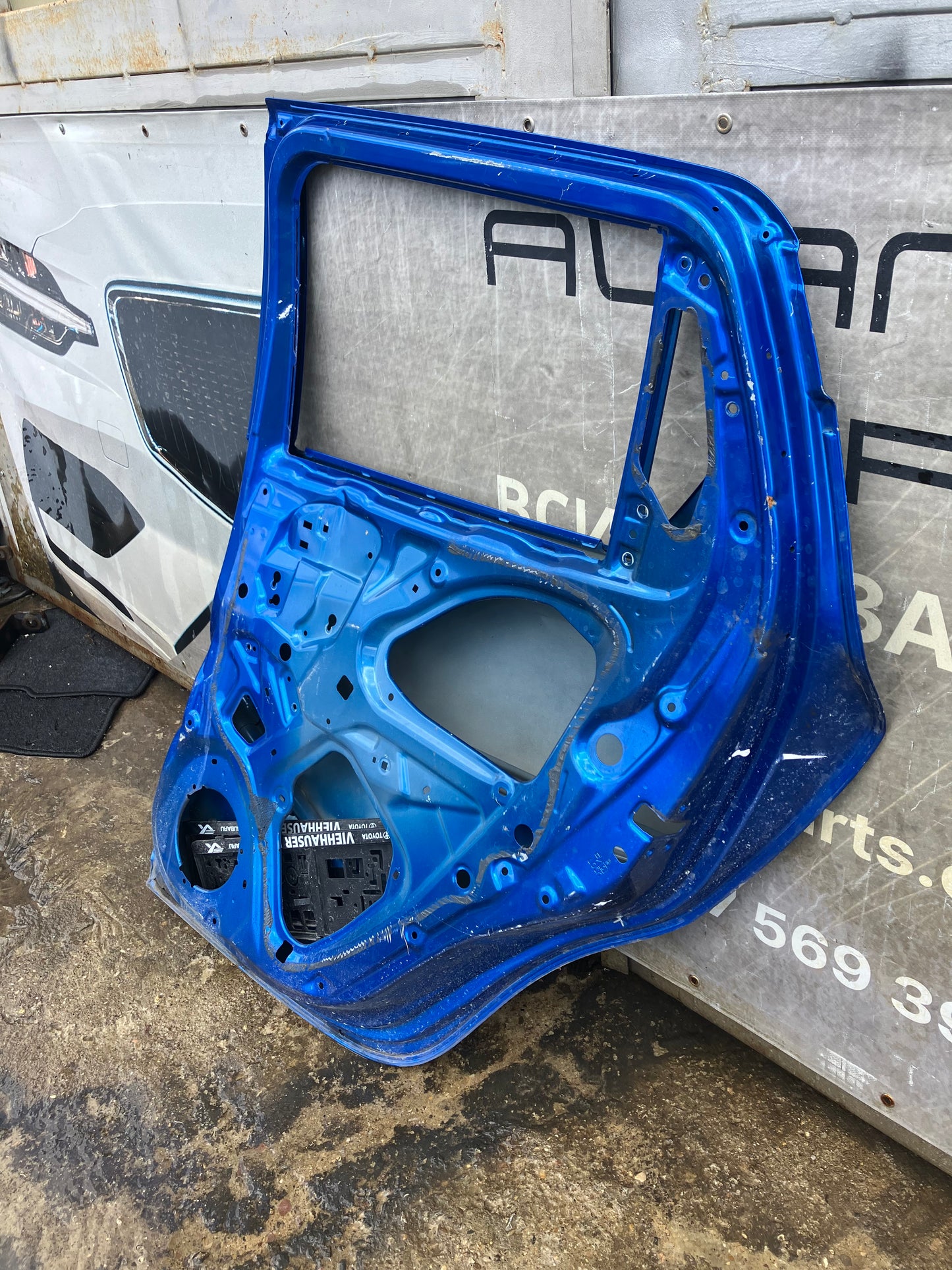Задна дясна врата за Suzuki Swift 2020г.