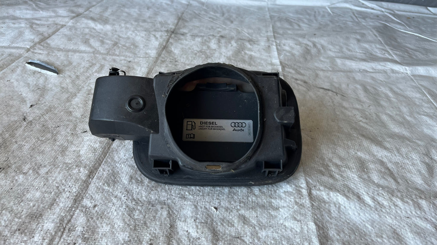 Врата на резервоар Audi A6 C6