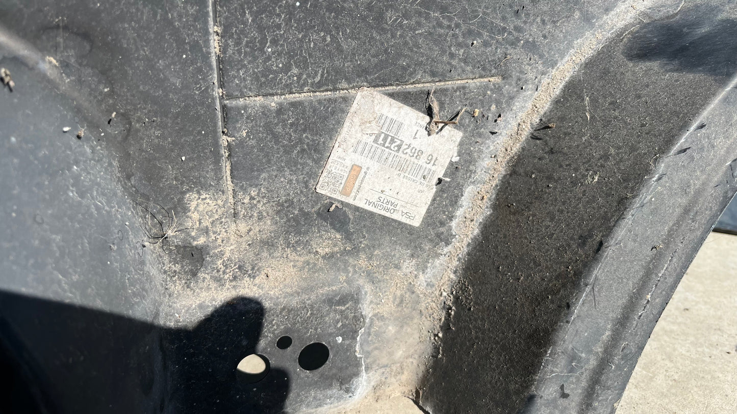 Peugeot 208 GT 19- заден калник