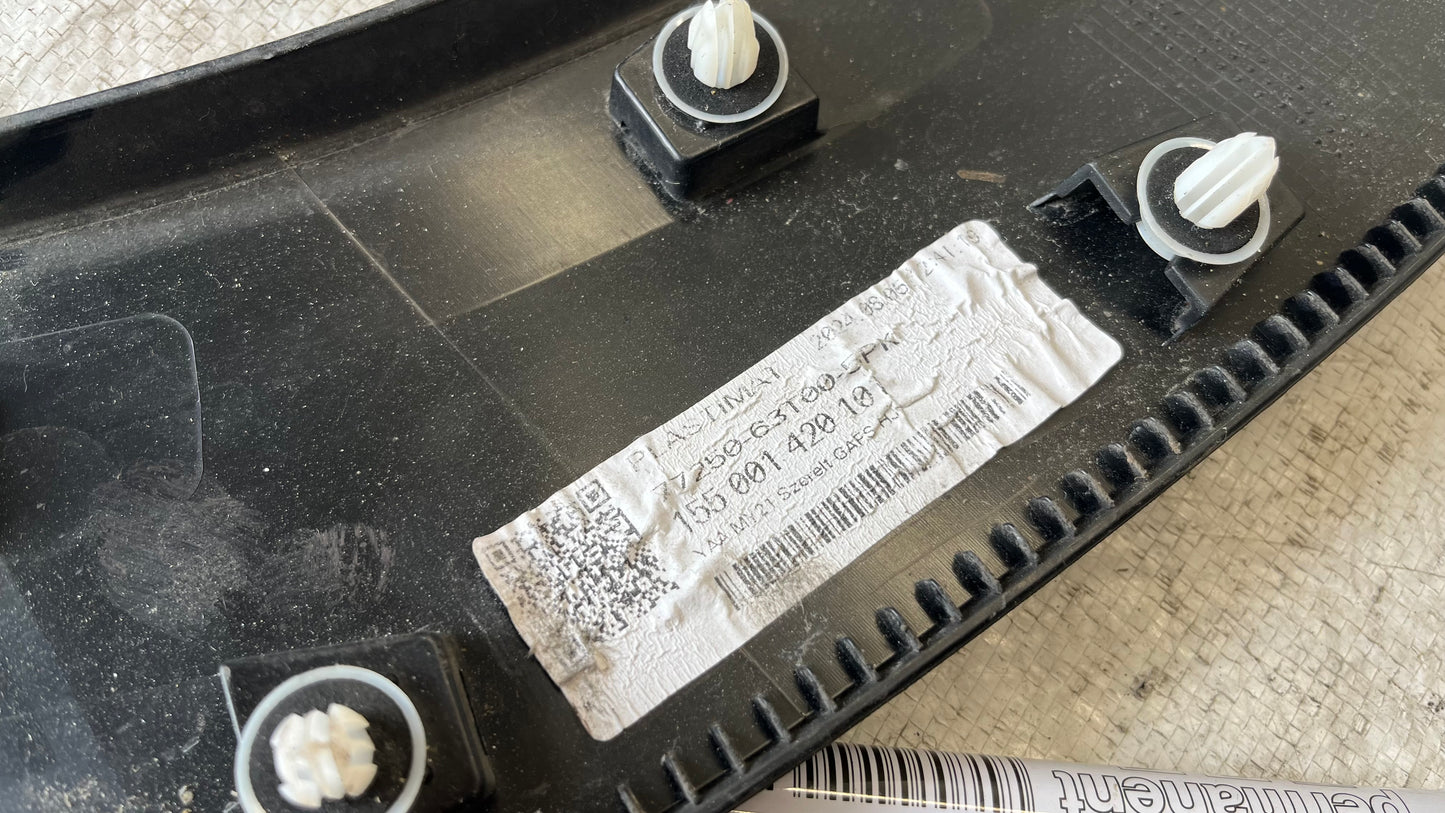 Suzuki Sx4 S-Cross вежда задна дясна