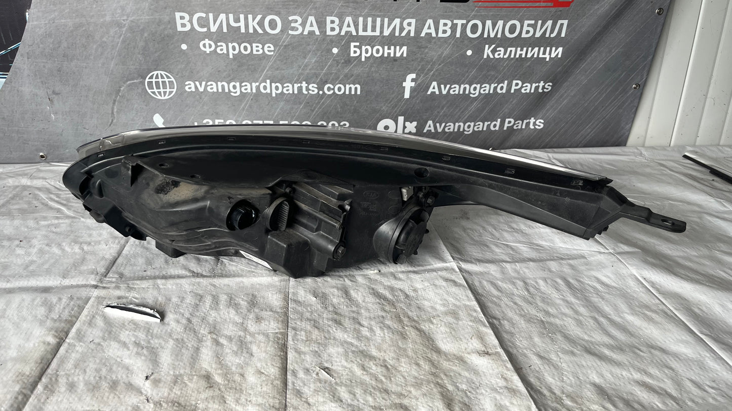 Десен фар Kia Ceed 3 (2013-2019)