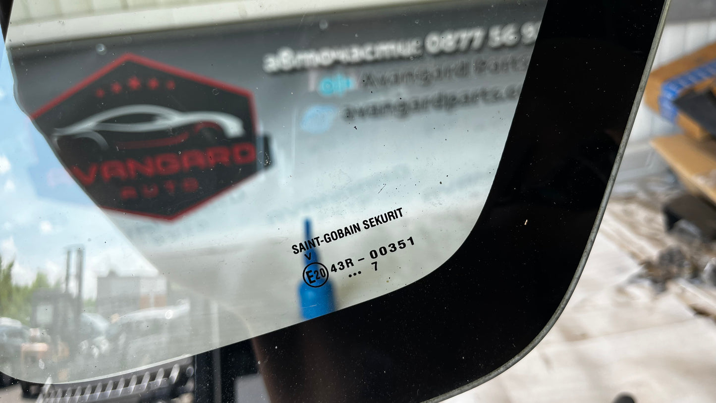 Suzuki SX4 08- задно дясно стъкло