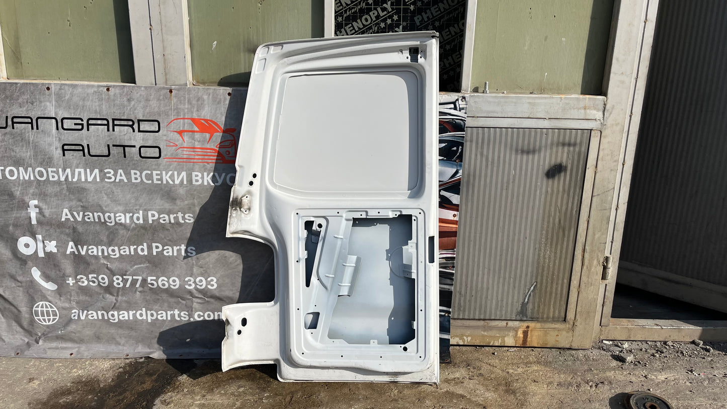 Volkswagen T5 Transporter задна дясна врата