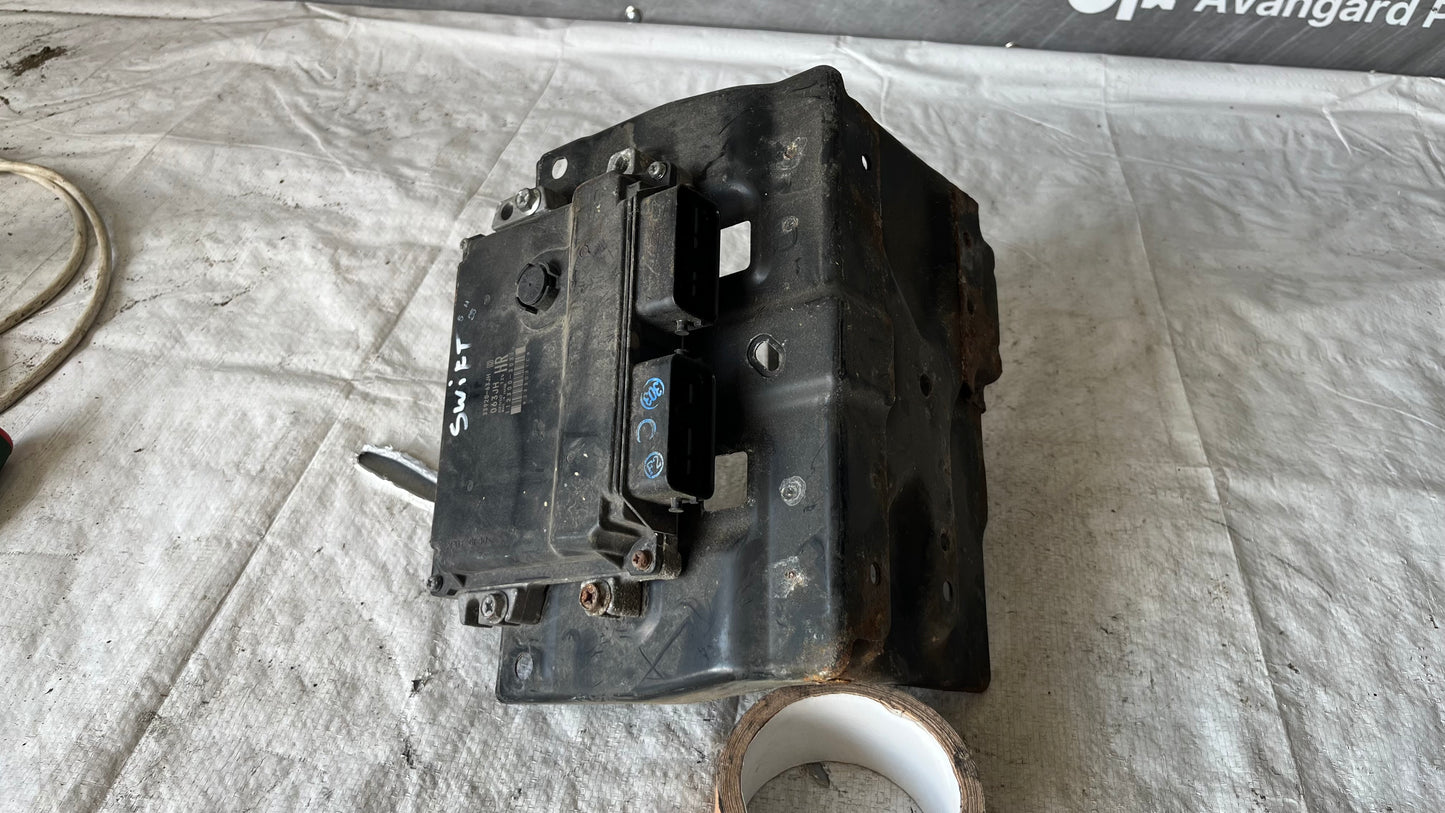 ECU компютър Suzuki Swift