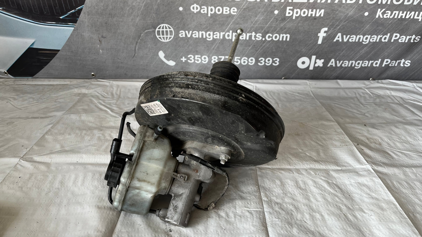 Серво Skoda Octavia 2004-2013