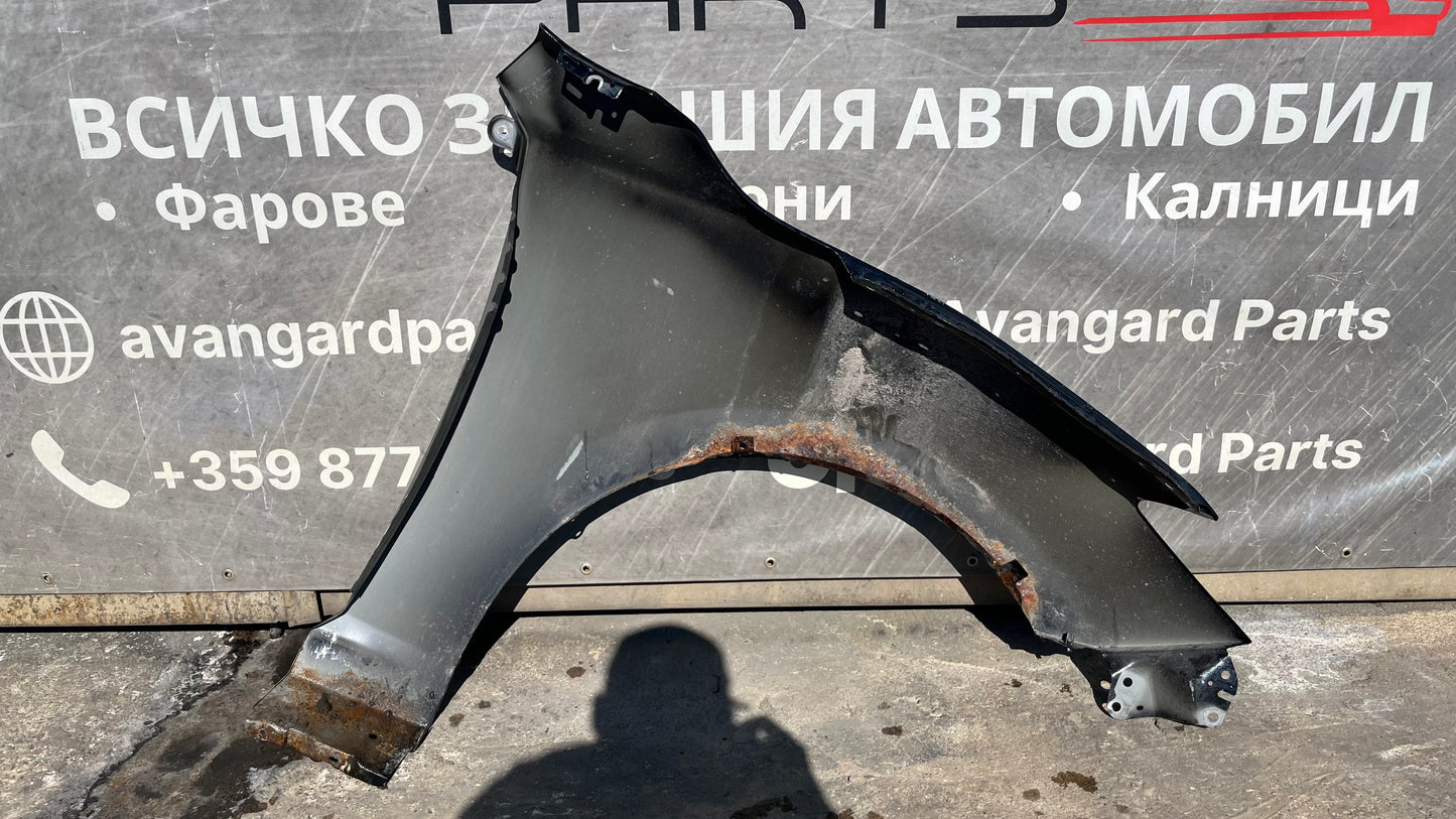 Ляв калник Mazda 2 2014-2019