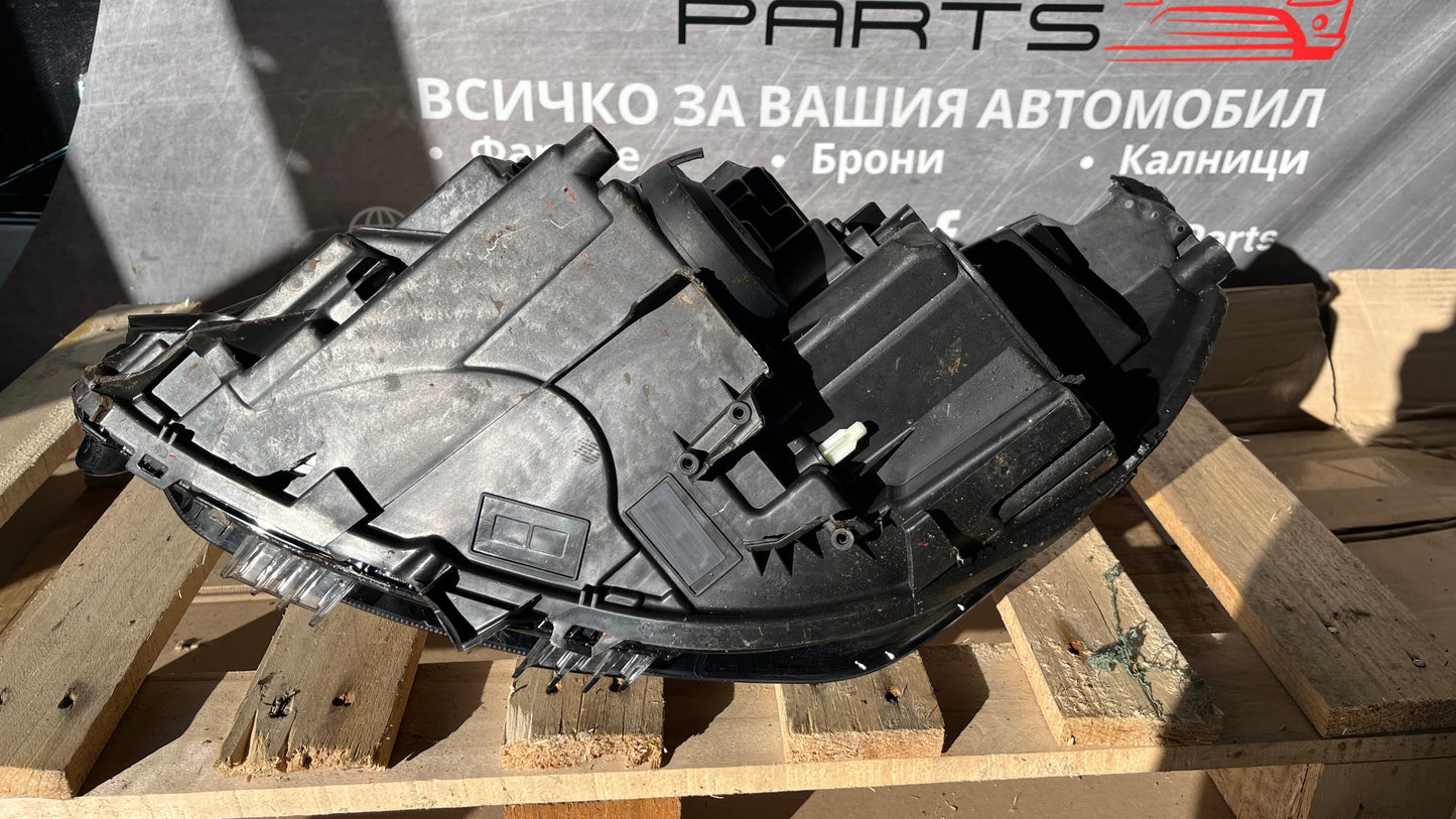 Десен фар Peugeot 208 2 2019-