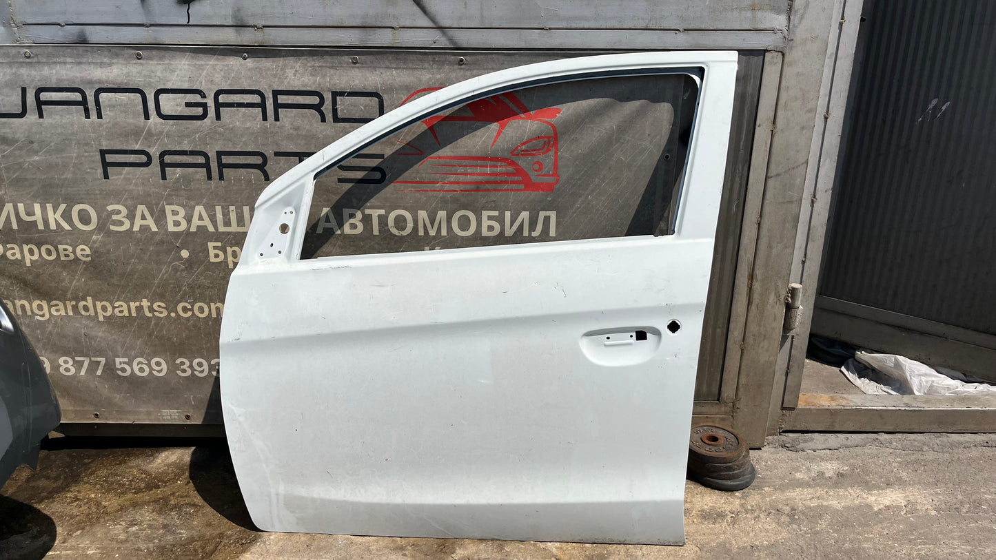 Предна лява врата Mitsubishi Spacestar