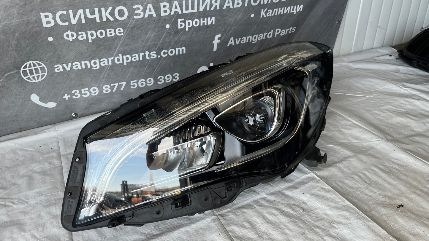 Ляв фар Mercedes CLA W117 (2013-2019)