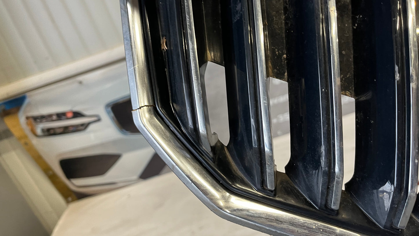 Решетка Skoda Superb B8 (2015-2024)