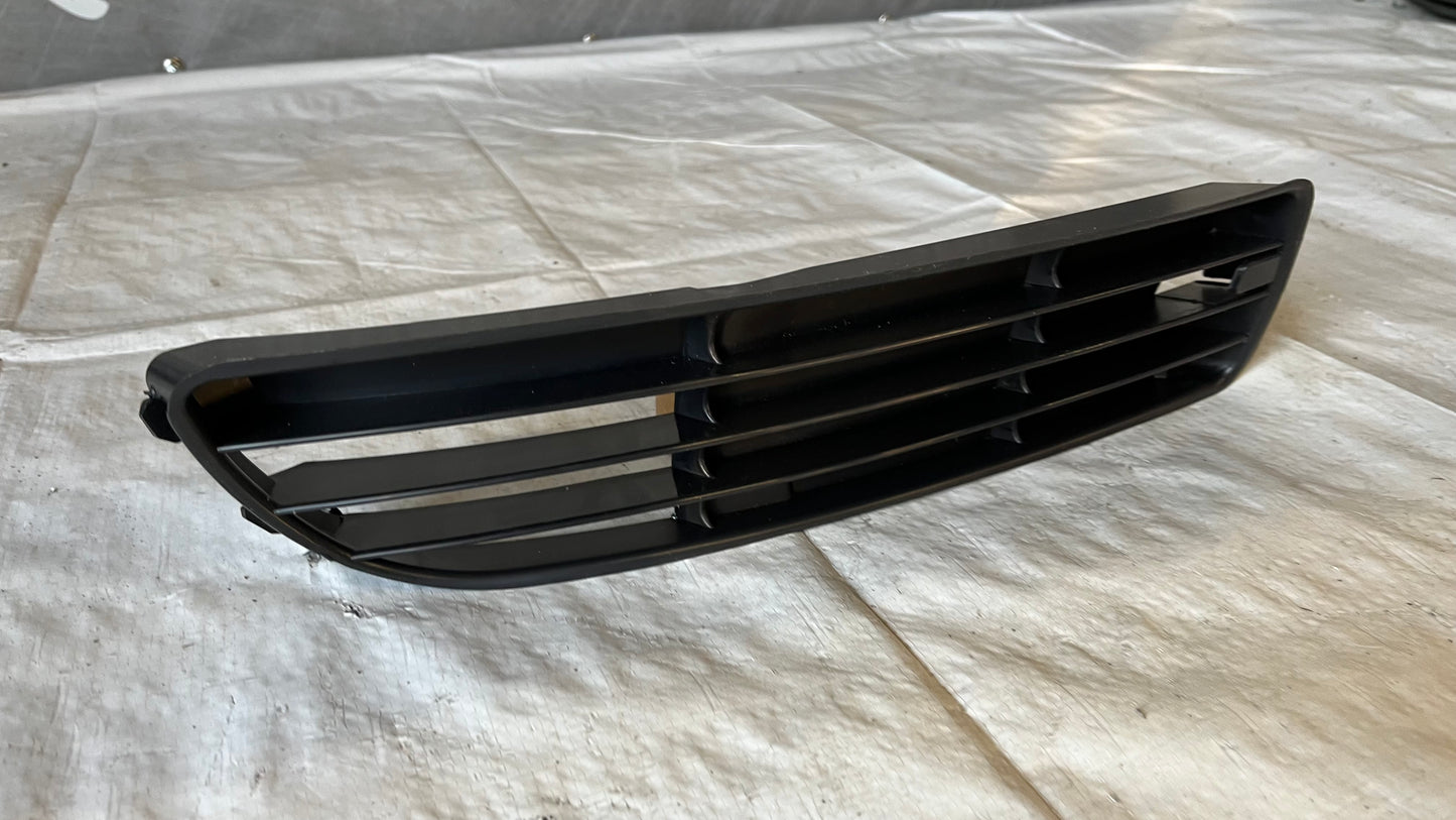 Решетка за предна броня Audi A4 B5 1994-2001