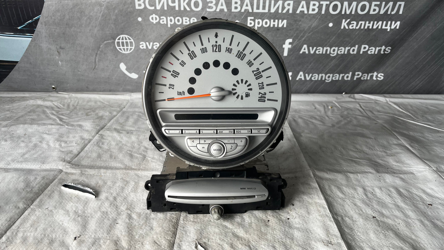 Километраж с радио и CD плеър Mini Cooper R56 (2006-2013)