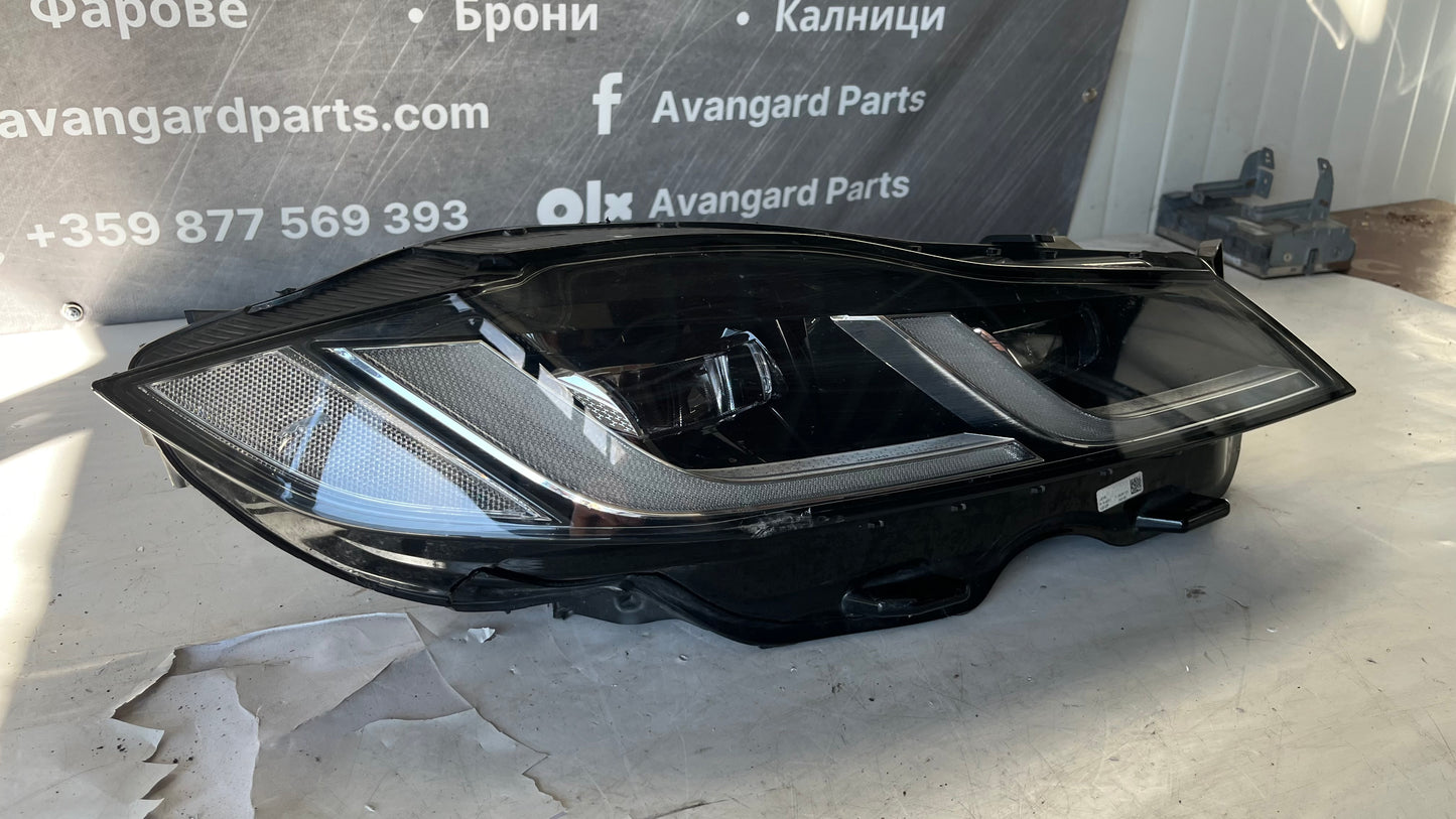 Десен фар Jaguar XF X260 2015-2024