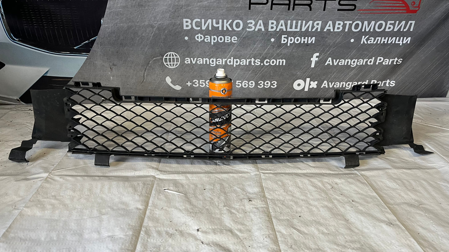 Предна решетка Mercedes V W447 Facelift 2014-