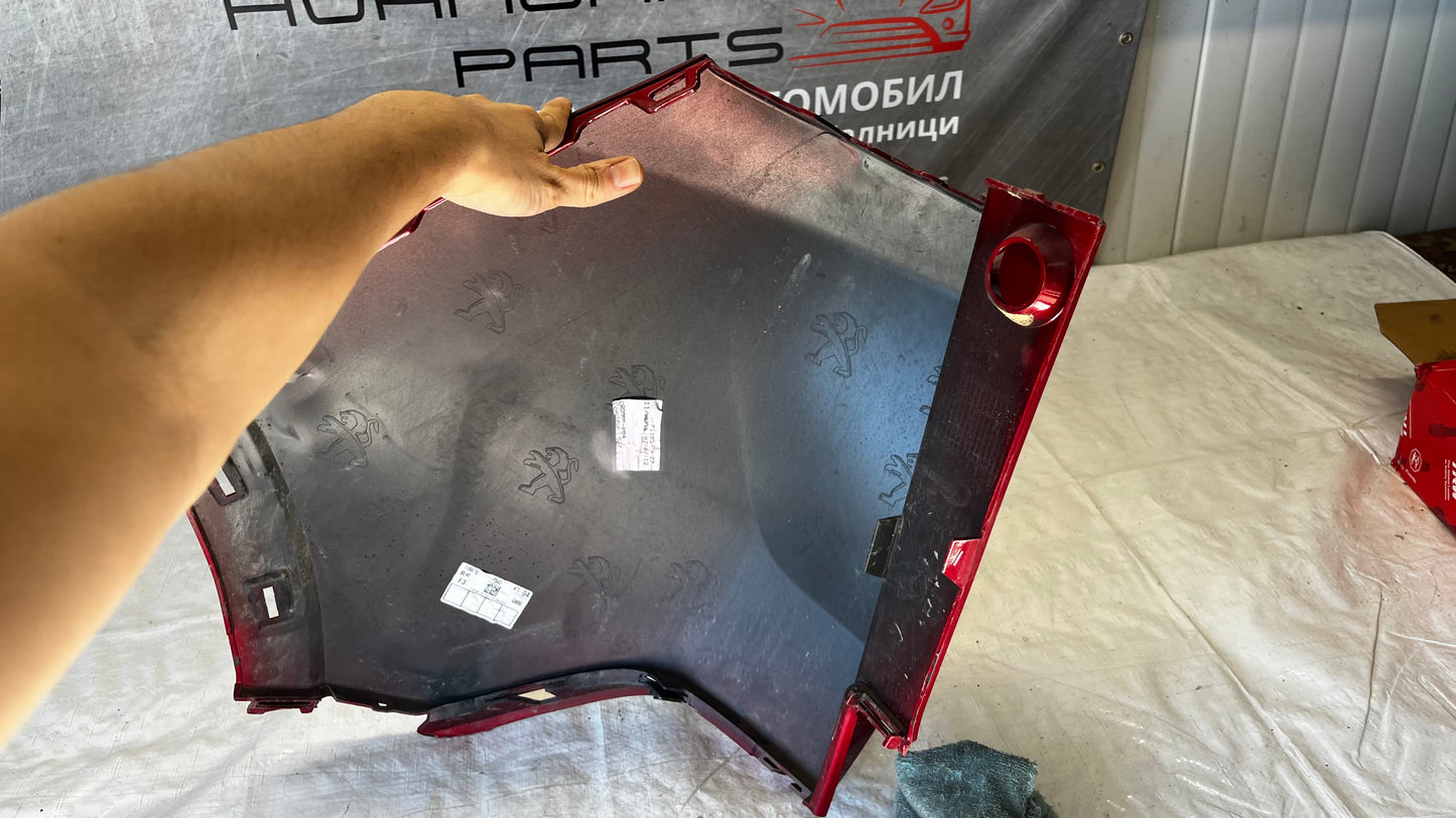 Peugeot 3008 заден десен ъгъл на броня