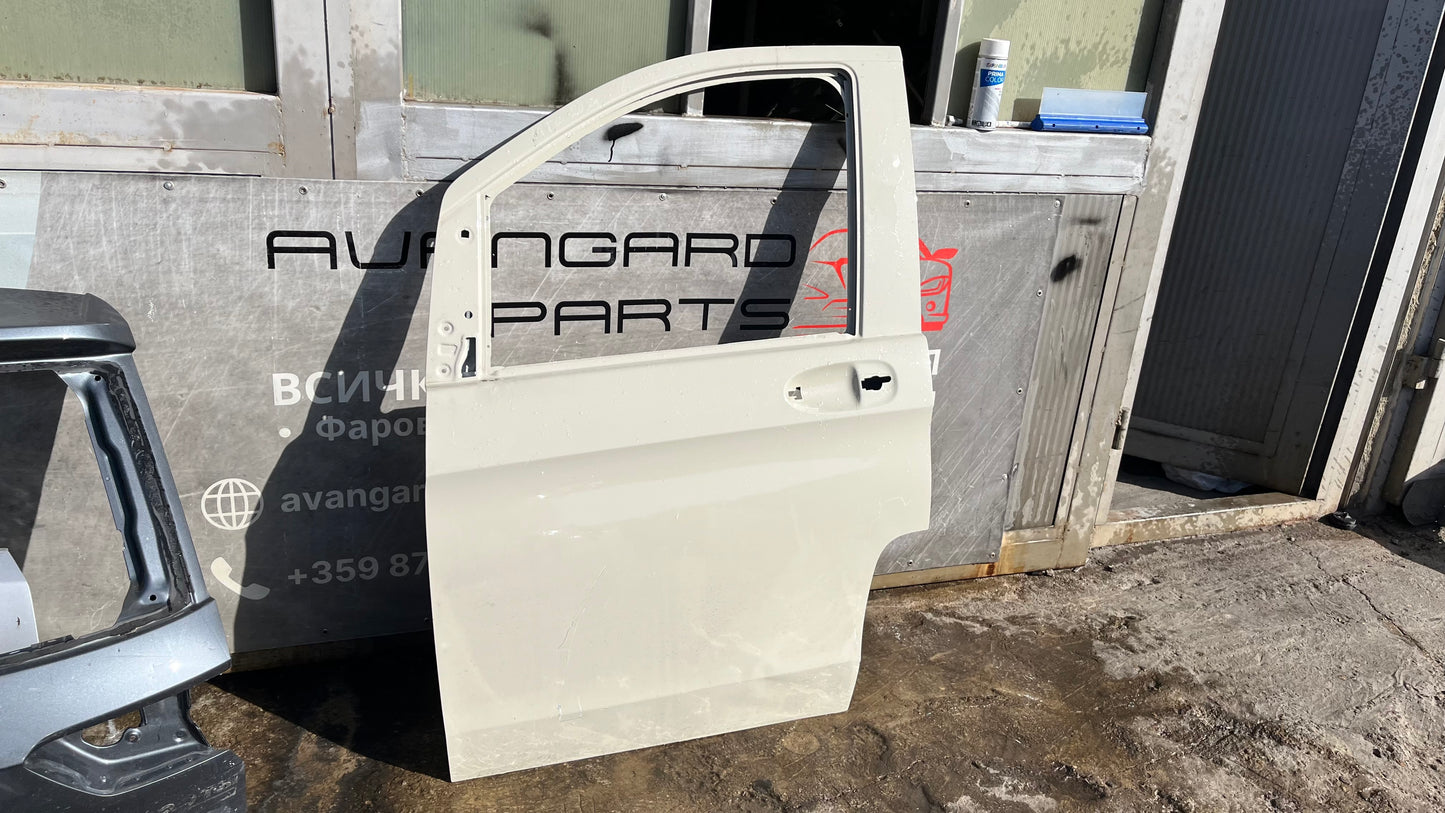 Предна лява врата Mercedes Vito w447 2014-2016