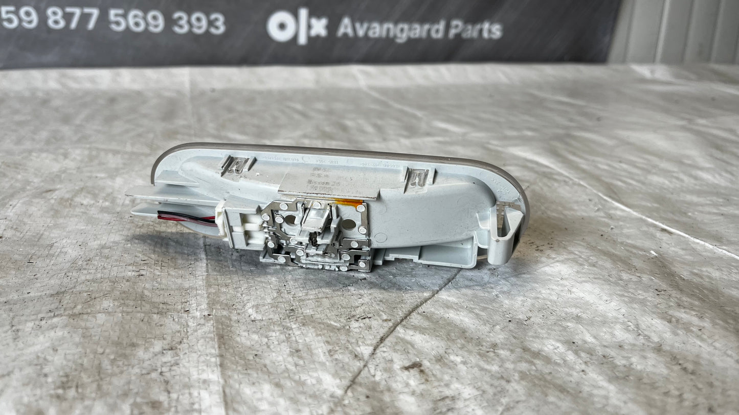 Dacia Dokker плафон