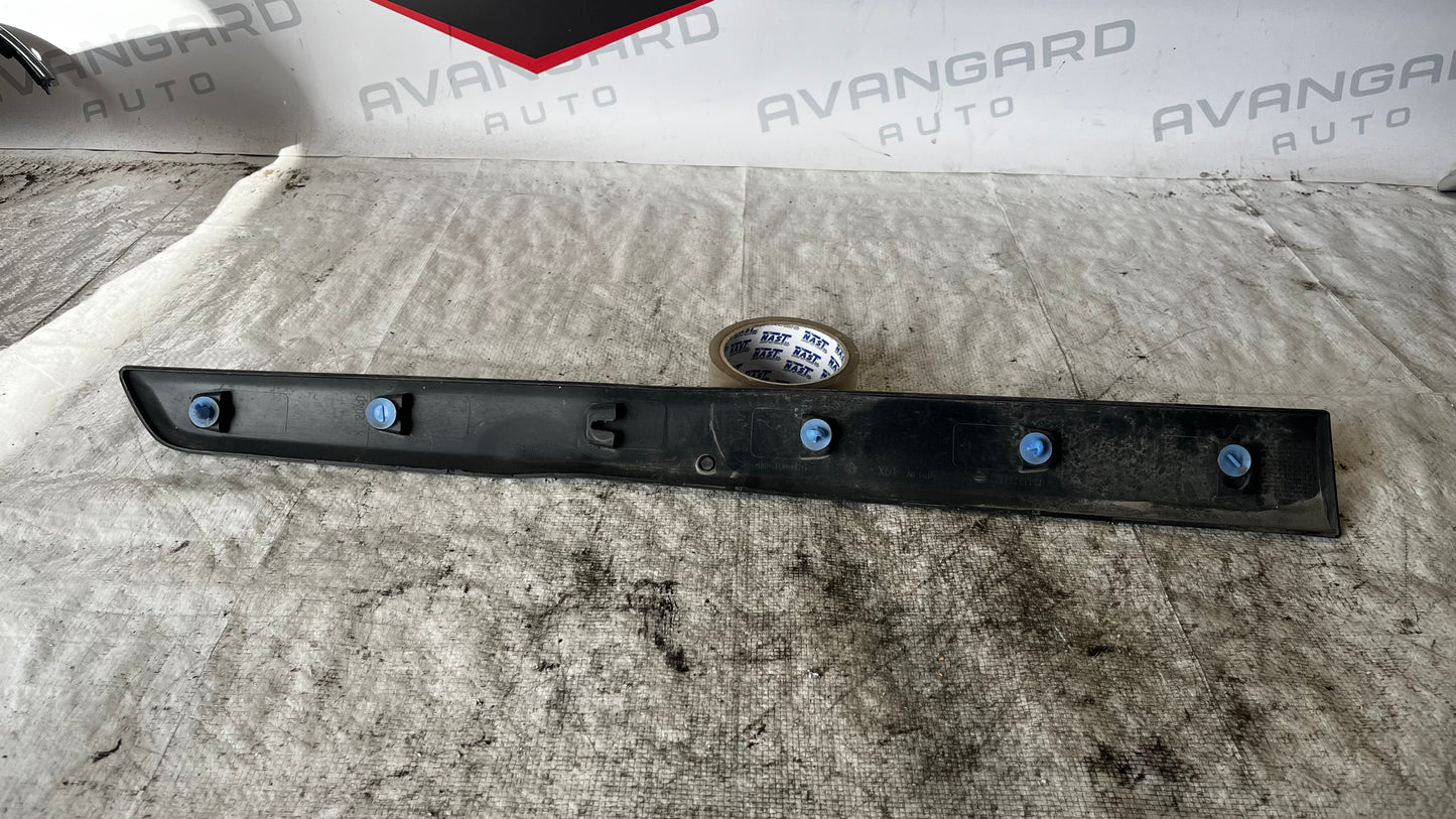 Renault Kangoo 2 лайстна задна лява