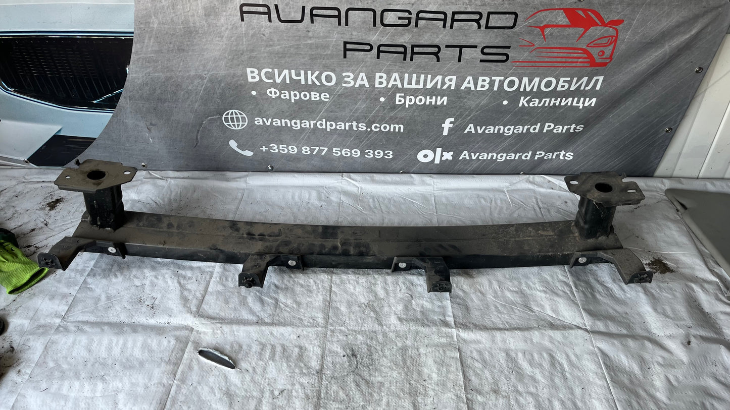 Основа за задна броня Renault Capture 2