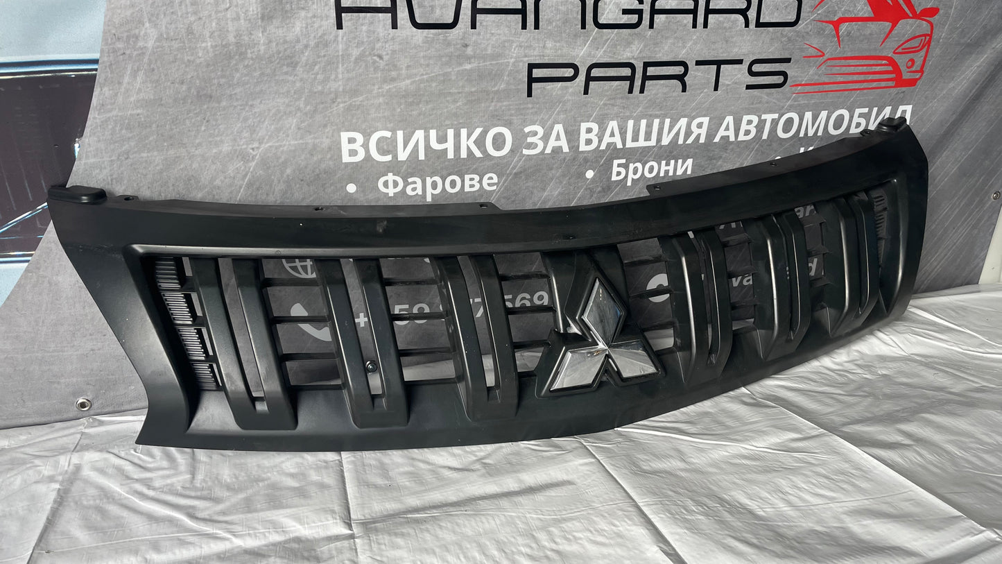 Решетка Mitsubishi L200 2015-2019