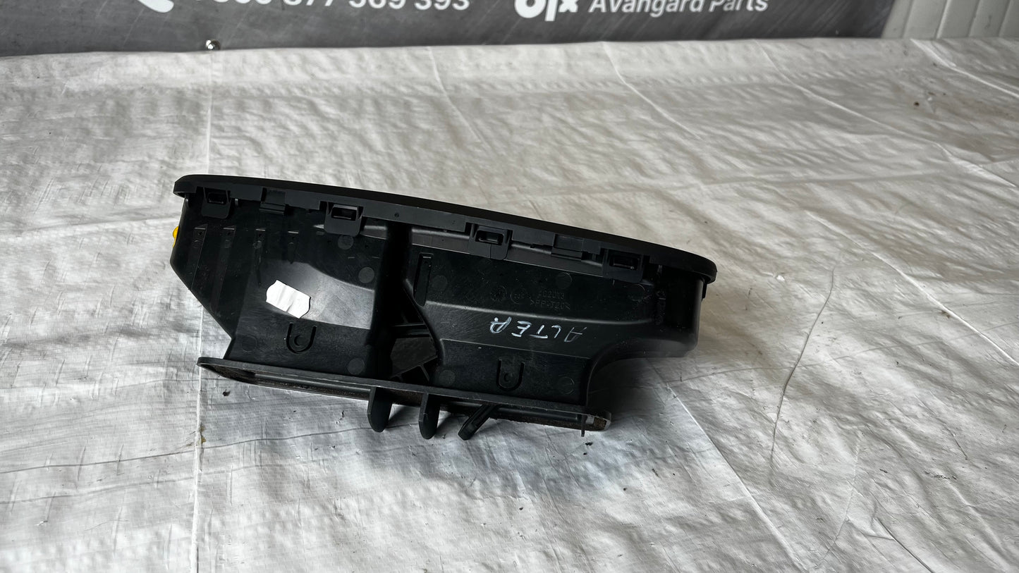 Seat Altea средни духалки