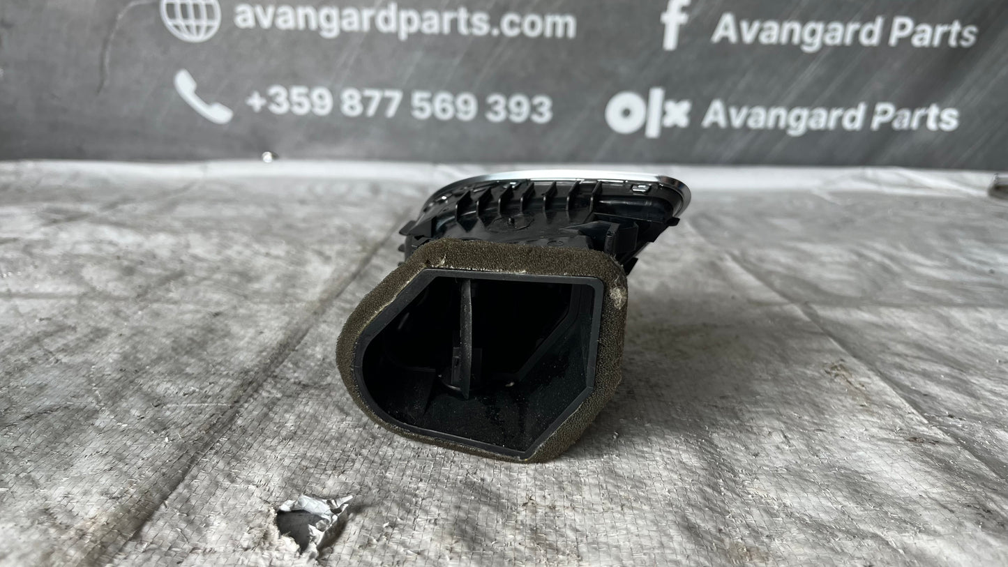 Дясна духалка Audi A4 B8