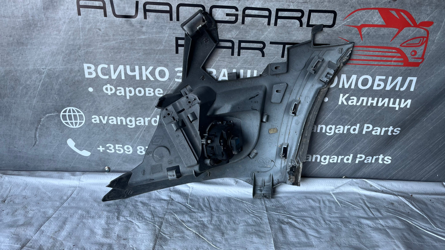 Десен държач и халоген Renault Scenic 3