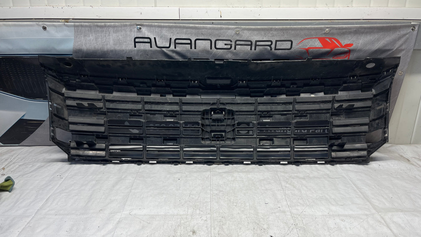 MAN TGE предна решетка