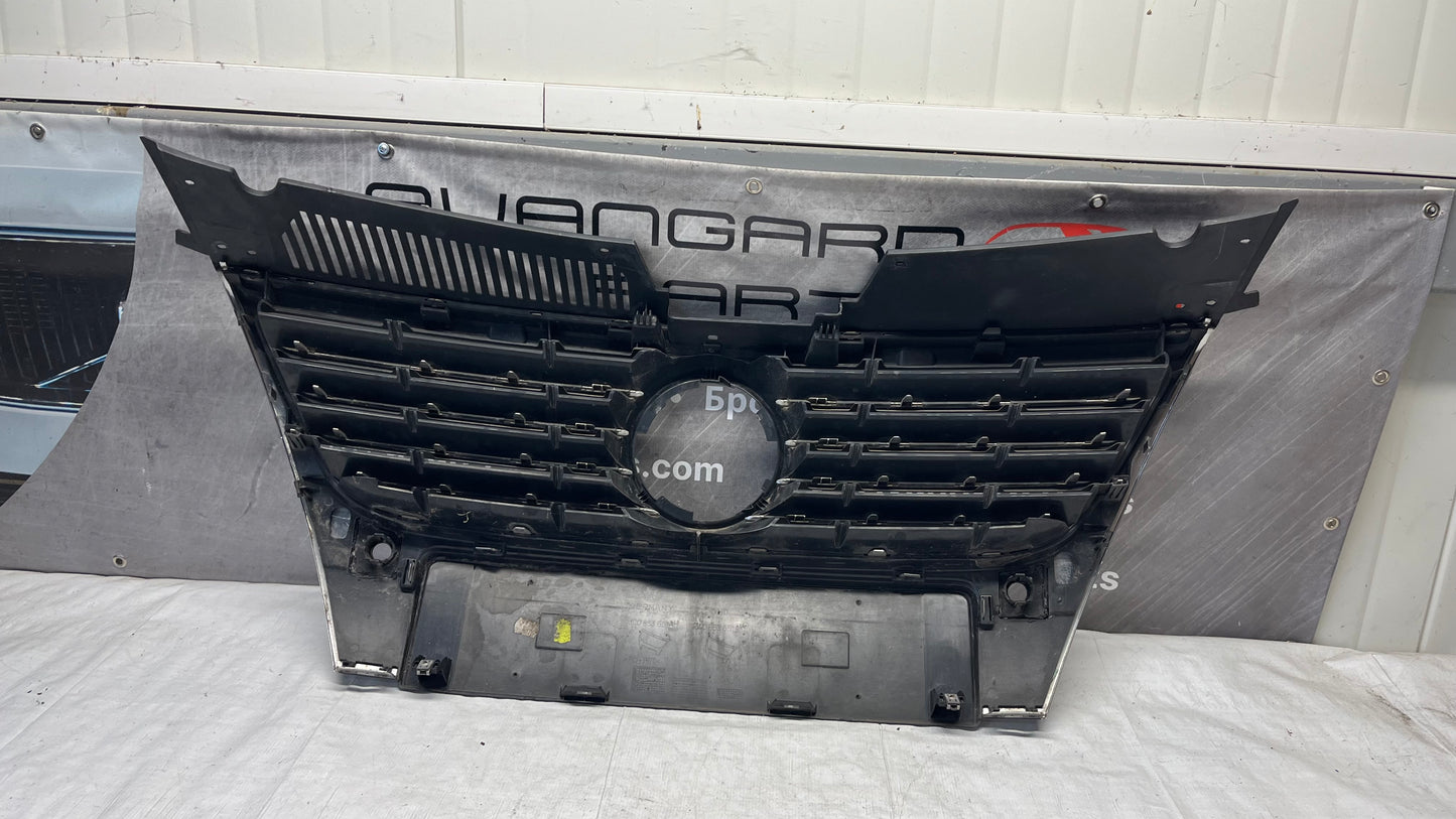 Volkswagen Passat B6 предна решетка