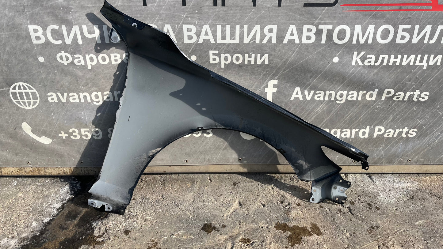 Ляв калник Mazda 3 2019-