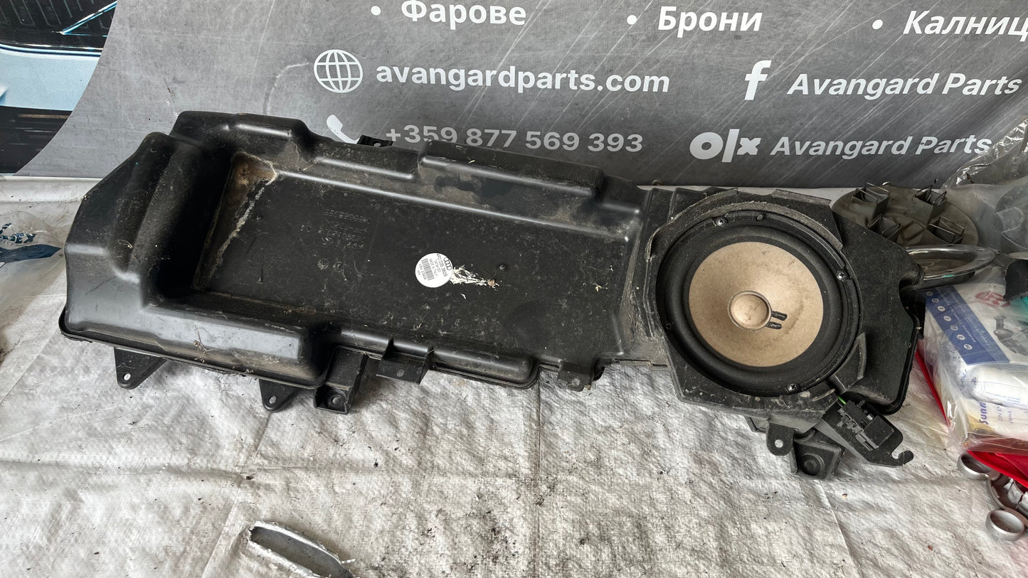 Audi A6 C6 2004- високоговорител