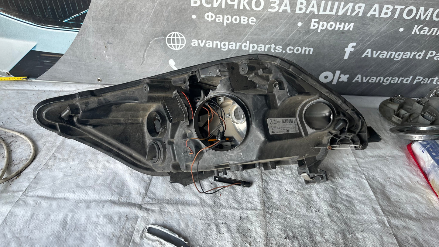 Ford Kuga 1 ляв фар