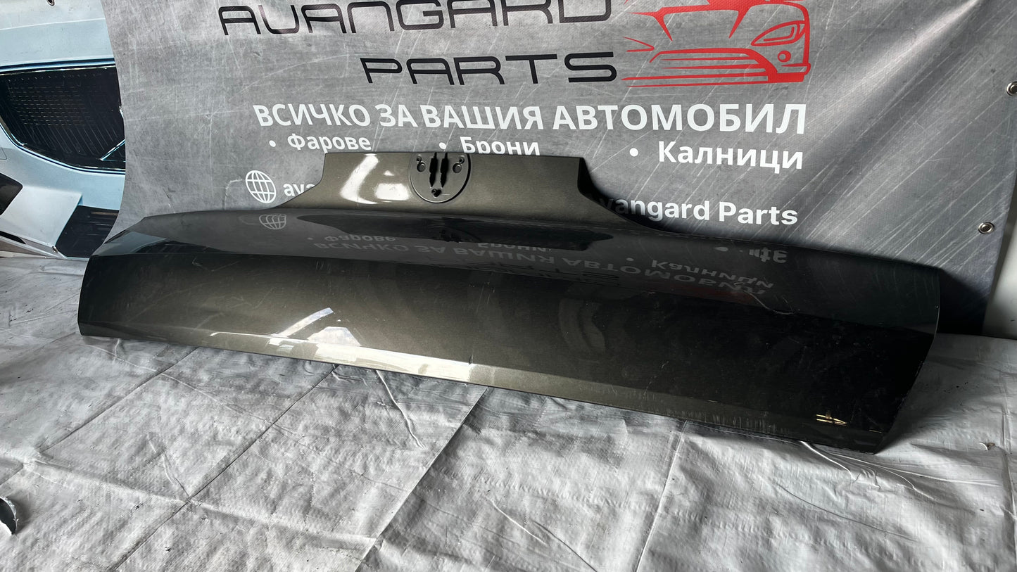 Панел за багажна врата BMW X6 G06