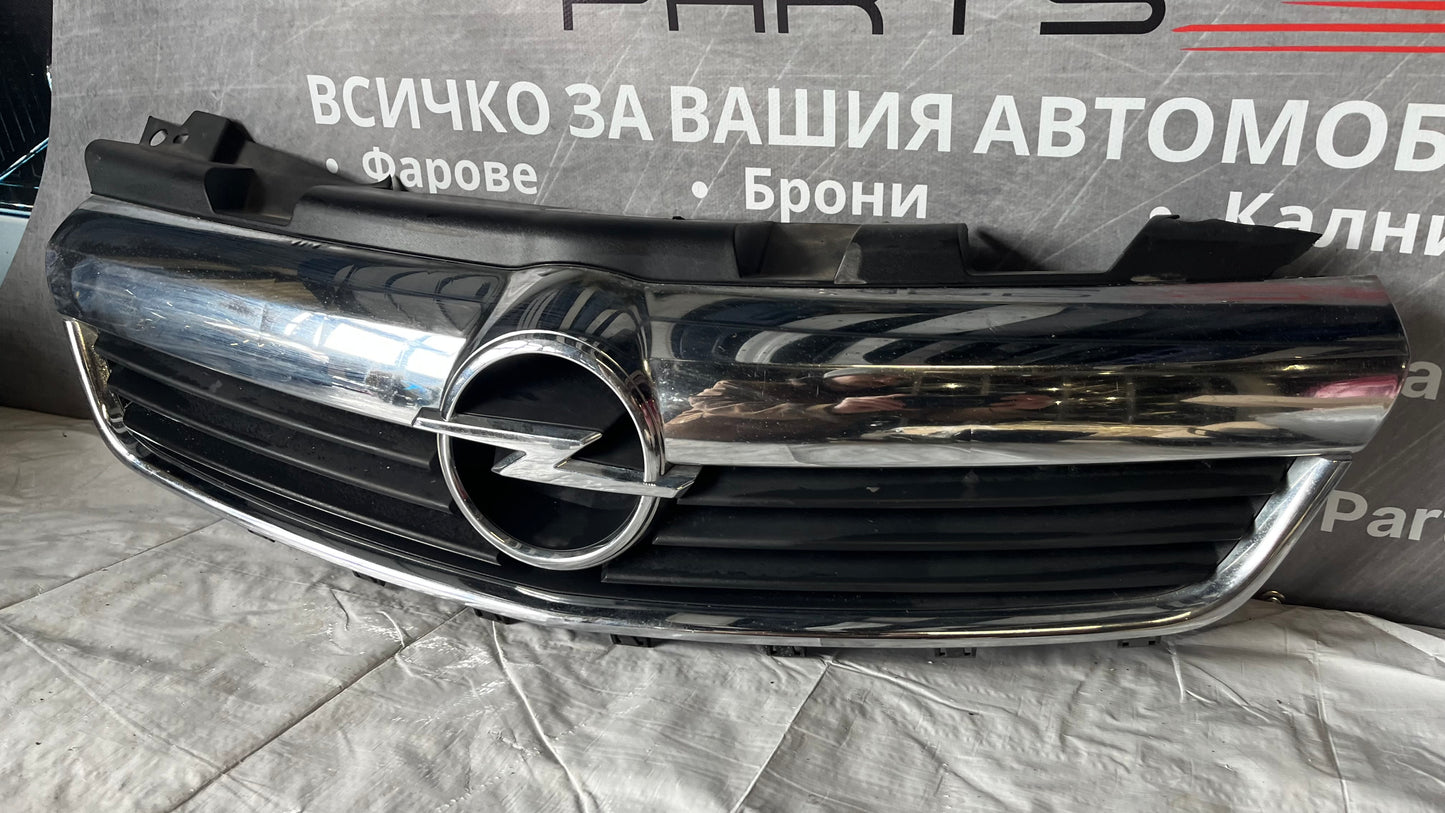 Предна решетка Opel Zafira B 2005-2008