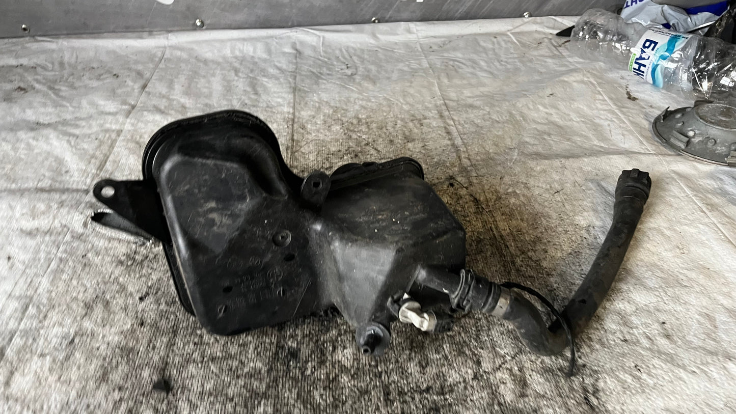 BMW X3 E83 казанче за антифриз