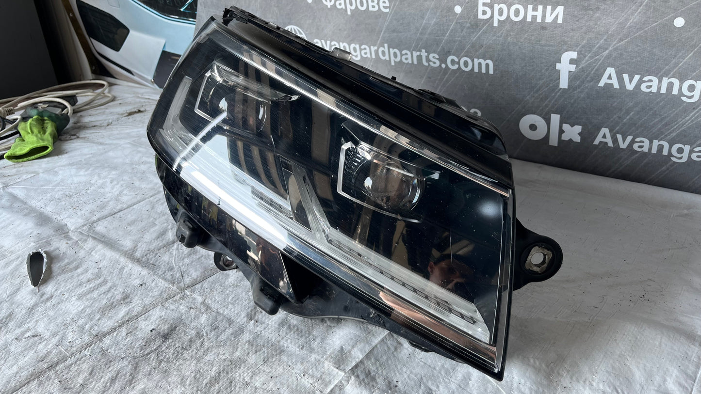 Десен фар за Volkswagen Multivan T6 2019-2023