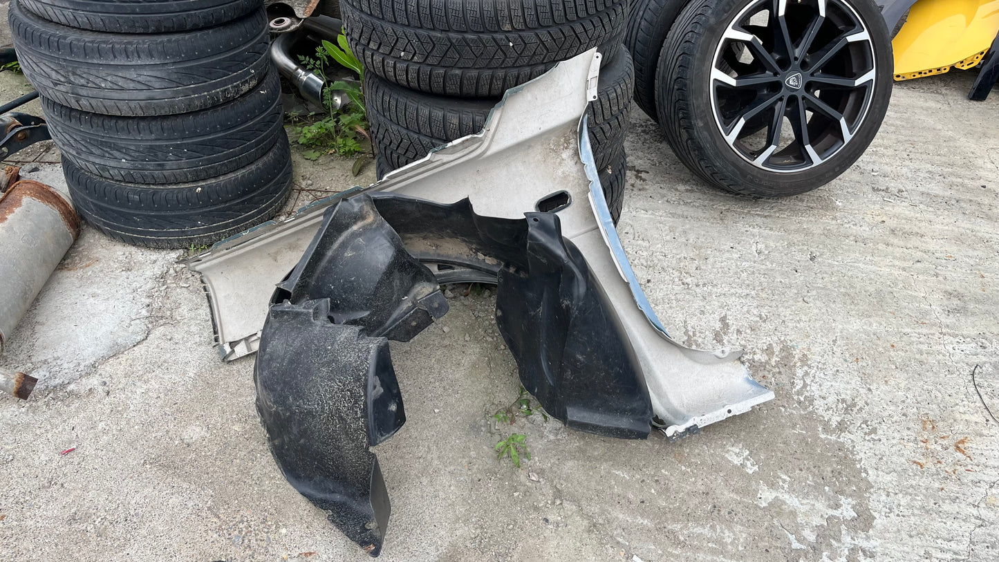 Преден десен калник Land Rover Discovery 2