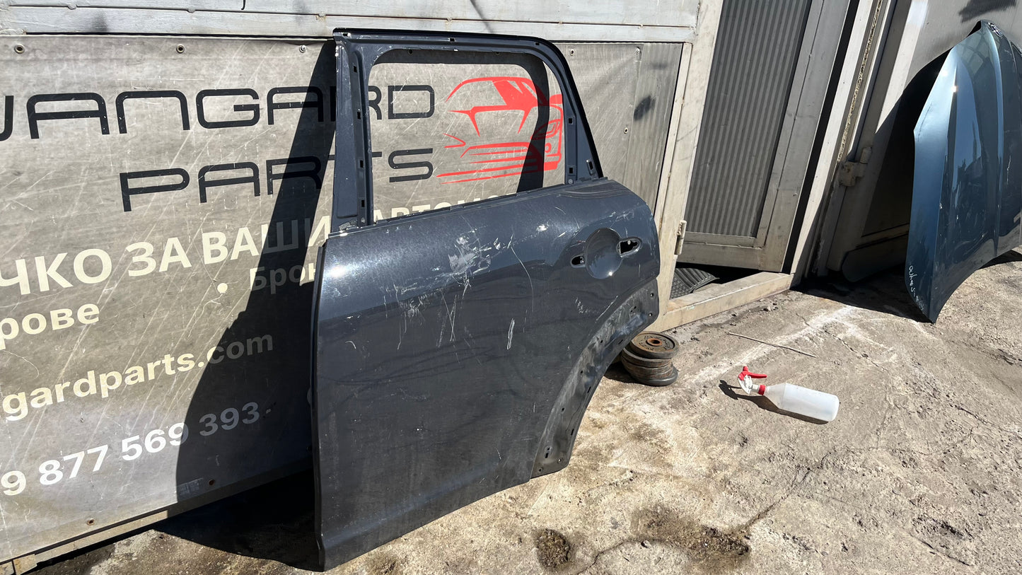 Задна лява врата Mini Cooper Countryman F60 2016-2023